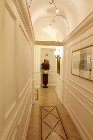 Imagen de los interiores del Hotel Boutique Trevi. Foto 10