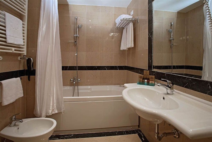 Imagen de la habitación del Hotel Boutique Trevi. Foto 8