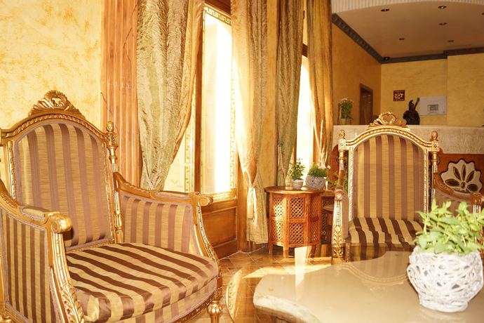 Imagen de los interiores del Hotel Boutique Troy. Foto 13