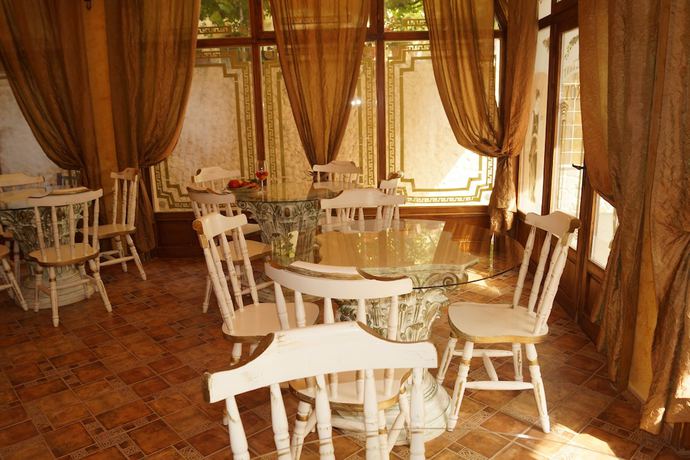 Imagen del bar/restaurante del Hotel Boutique Troy. Foto 4
