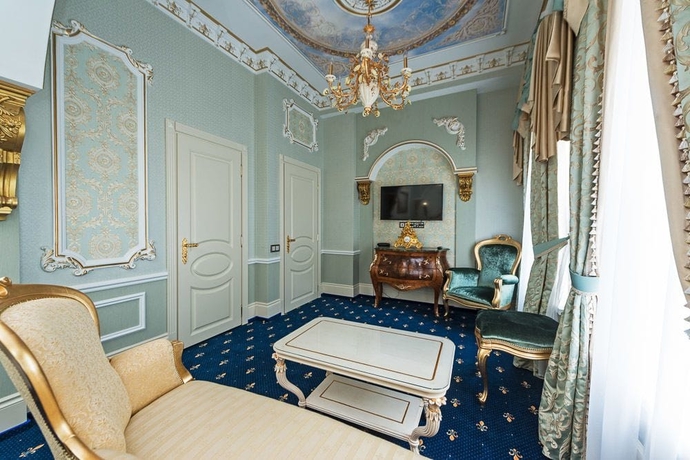 Imagen de la habitación del Hotel Boutique Turgenev. Foto 5