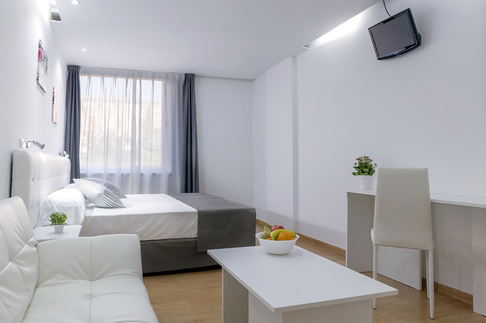 Imagen de la habitación del Hotel Boutique Urban Madrid Genova. Foto 7