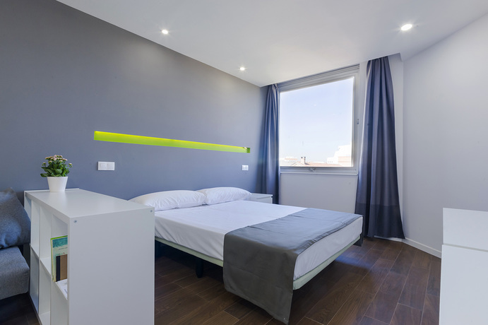 Imagen de la habitación del Hotel Boutique Urban Madrid Genova. Foto 10