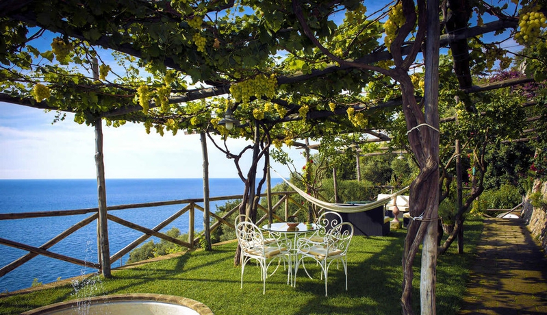 Imagen de los exteriores del Hotel Boutique Villa Gianlica. Foto 13