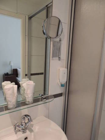 Imagen de la habitación del Hotel Boutique Villa Oberkassel. Foto 3