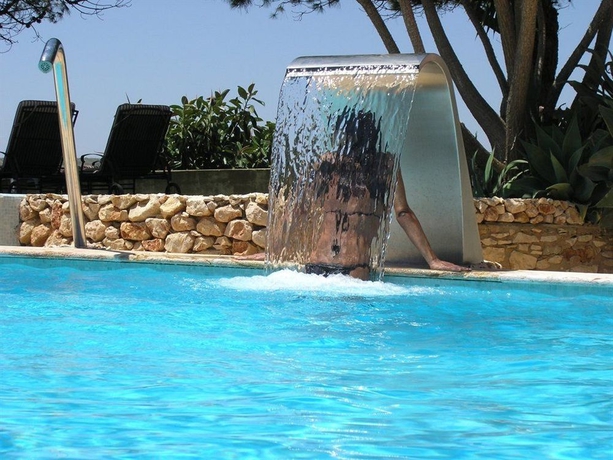 Imagen de la piscina del Hotel Boutique Vivenda Miranda. Foto 6