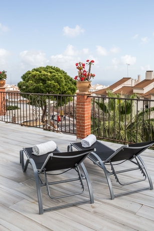 Imagen de la habitación del Hotel Boutique X Pueblo Benalmadena. Foto 7