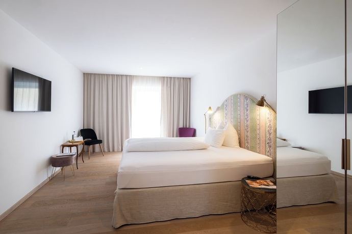 Imagen de la habitación del Hotel Boutique Zum Goldenen Hirschen. Foto 12