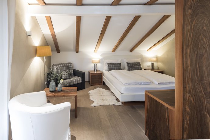 Imagen de la habitación del Hotel Boutique Zum Rosenbaum. Foto 3