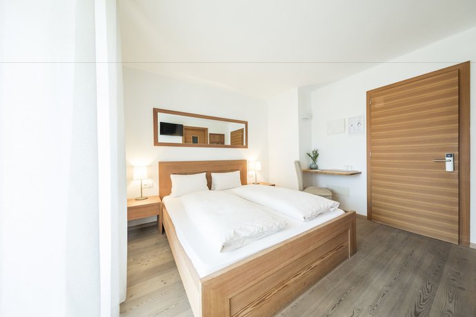 Imagen de la habitación del Hotel Boutique Zum Rosenbaum. Foto 10