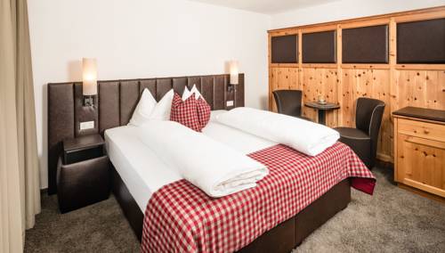 Imagen de la habitación del Hotel Boutique & Fashion Hotel Maciaconi - Gardenahotels. Foto 11