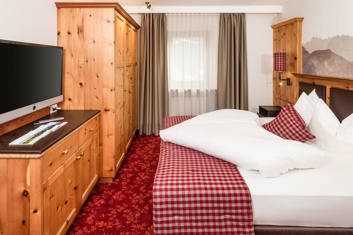 Imagen de la habitación del Hotel Boutique and Fashion Maciaconi. Foto 3