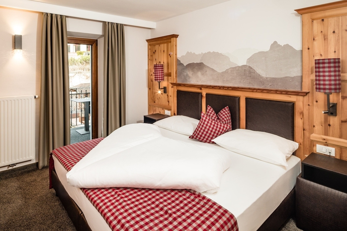 Imagen de la habitación del Hotel Boutique and Fashion Maciaconi. Foto 11