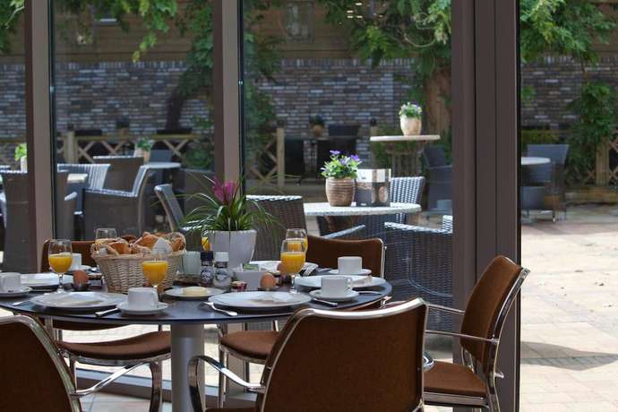 Imagen del bar/restaurante del Hotel Boutique and Restaurant Cordial. Foto 4