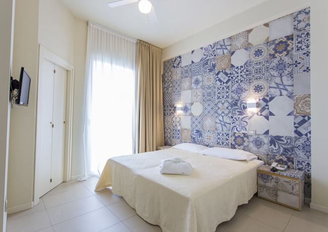 Imagen de la habitación del Hotel Boutique and spa Sirenahotel. Foto 3