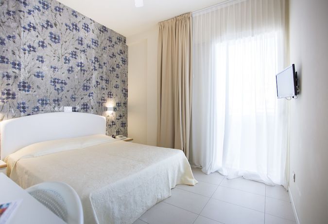 Imagen de la habitación del Hotel Boutique and spa Sirenahotel. Foto 19