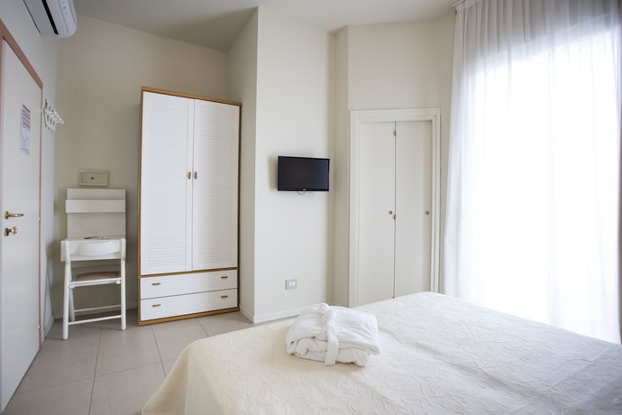 Imagen de la habitación del Hotel Boutique and spa Sirenahotel. Foto 20