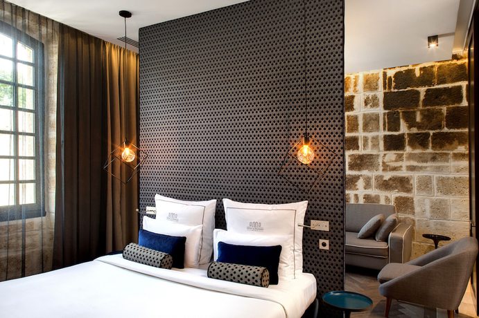 Imagen de la habitación del Hotel Boutique des Remparts. Foto 6
