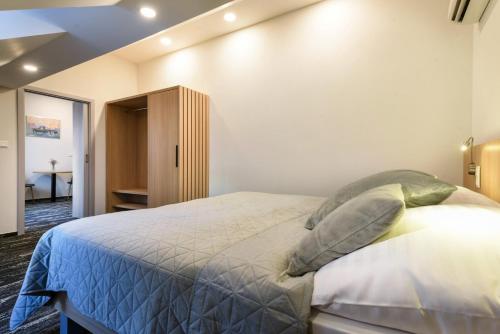 Imagen de la habitación del Hotel Boutique hotel Vila Efekt. Foto 19