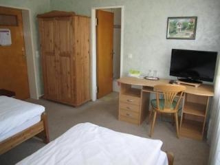 Imagen de la habitación del Hotel Boutique-hotel F&auml;hrhaus Saarbr&uuml;cken. Foto 12