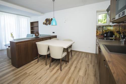 Imagen de la habitación del Hotel Boutiquehotel W&ouml;rthersee. Foto 12