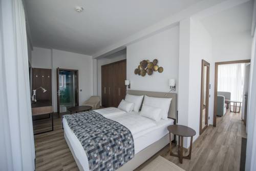 Imagen de la habitación del Hotel Boutiquehotel W&ouml;rthersee. Foto 14