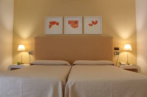 Imagen general del Hotel Bouza. Foto 2