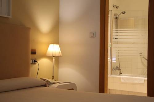 Imagen general del Hotel Bouza. Foto 3