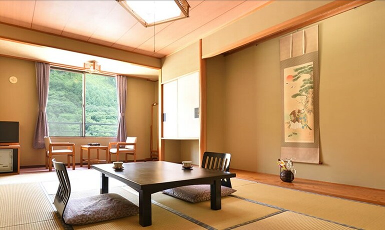 Imagen de la habitación del Hotel Bouzantei Kotobuki. Foto 28