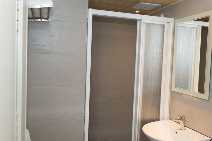 Imagen de la habitación del Hotel Bowa. Foto 34