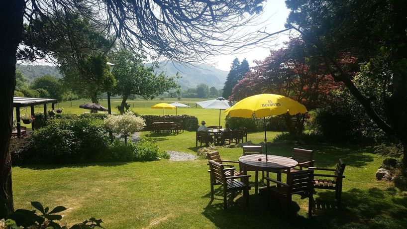 Imagen de los exteriores del Hotel Bower House Inn. Foto 15