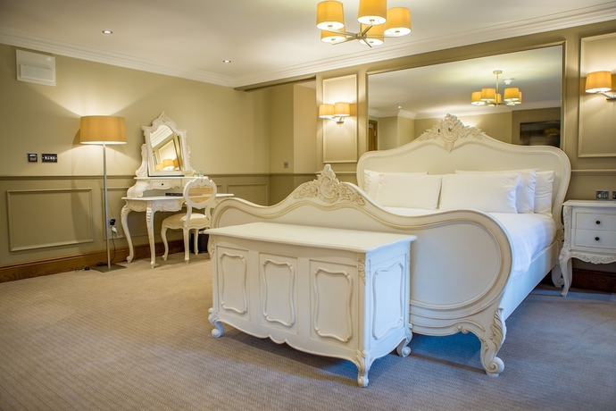 Imagen de la habitación del Hotel Bowfield and Spa. Foto 17