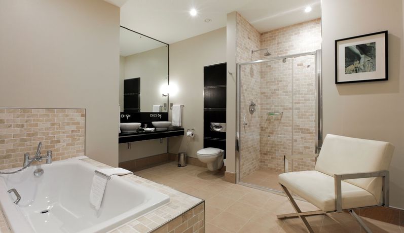 Imagen de la habitación del Hotel Bowood Hotel And Spa. Foto 5