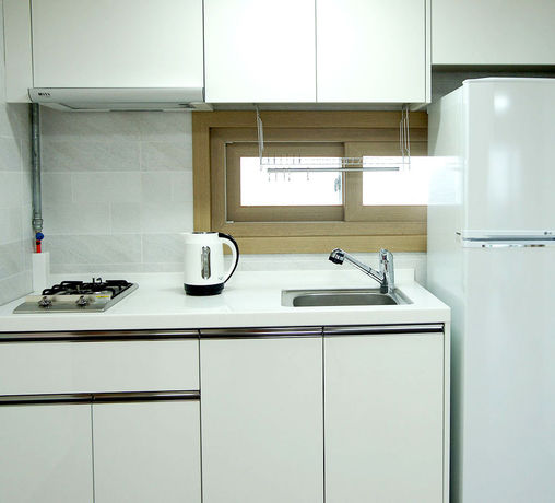 Imagen de la habitación del Hotel Bowoohill. Foto 7