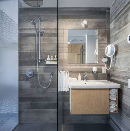 Imagen de la habitación del Hotel Boxotel Montreal. Foto 5