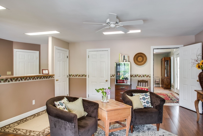 Imagen de los interiores del Hotel Boxwood Lodge. Foto 18