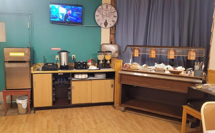 Imagen general del Hotel Boyle Motor Inn. Foto 7