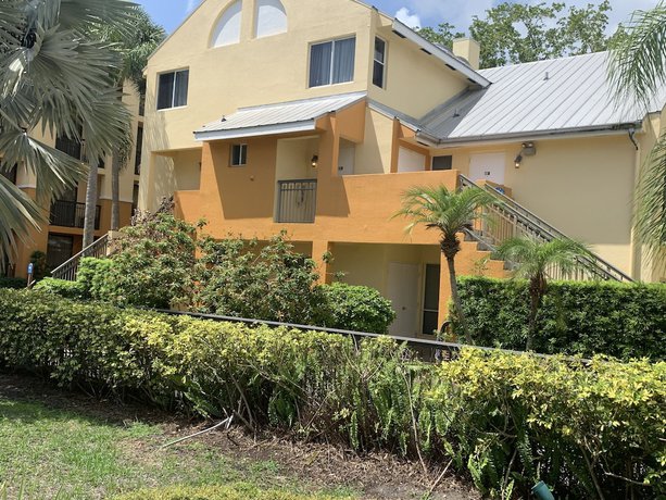 Imagen general del Hotel Boynton Townhomes. Foto 2
