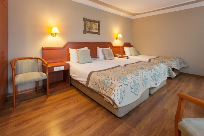 Imagen de la habitación del Hotel Boyuguzel Termal. Foto 8