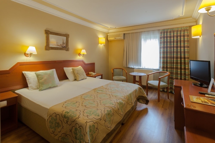Imagen de la habitación del Hotel Boyuguzel Termal. Foto 11