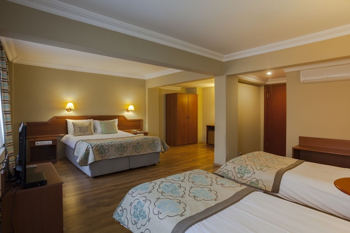 Imagen de la habitación del Hotel Boyuguzel Termal. Foto 16