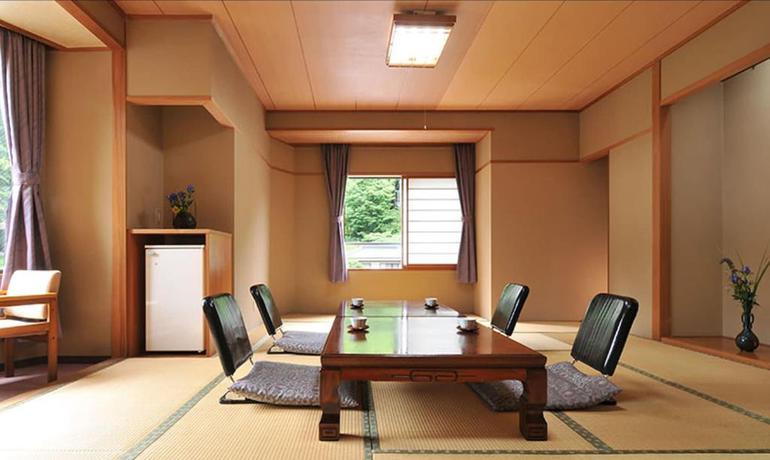 Imagen de la habitación del Hotel Bozantei Kotobuki. Foto 11