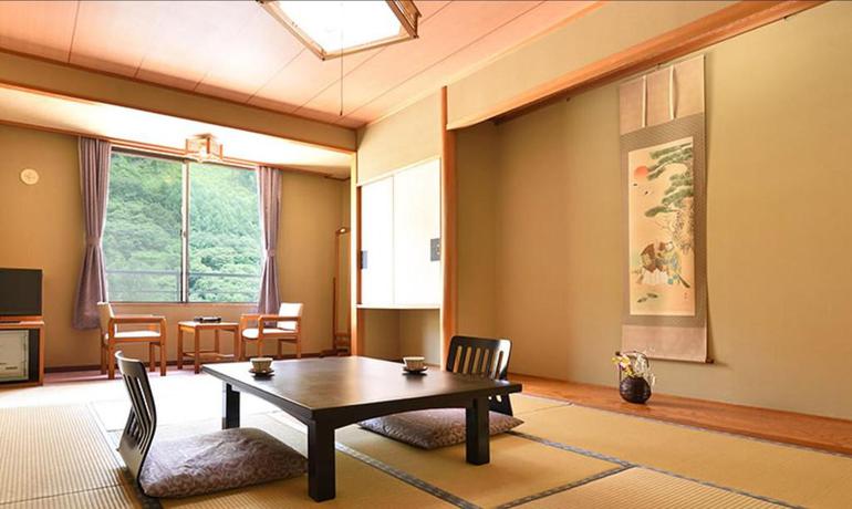 Imagen de la habitación del Hotel Bozantei Kotobuki. Foto 12