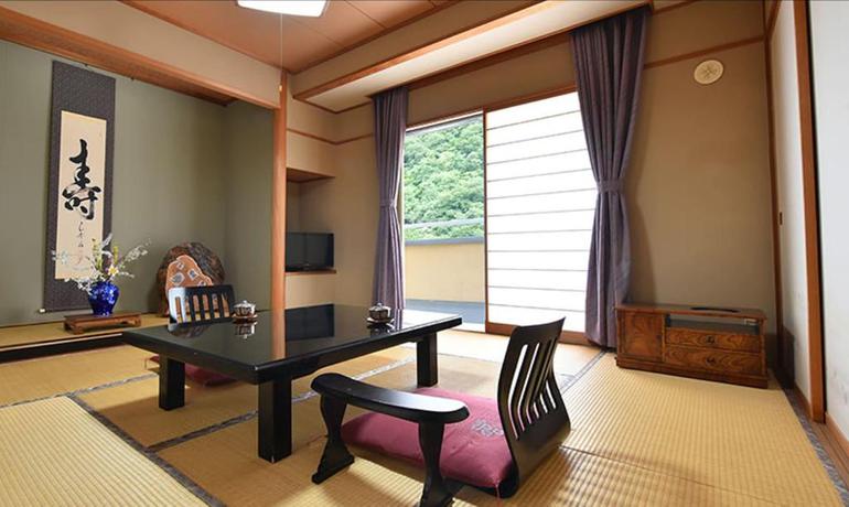 Imagen de la habitación del Hotel Bozantei Kotobuki. Foto 16