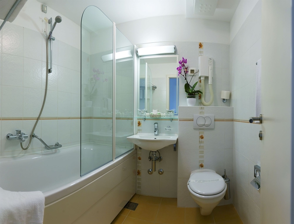 Imagen de la habitación del Hotel Bozica. Foto 7