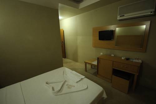 Imagen de la habitación del Hotel Bozoogullari. Foto 3