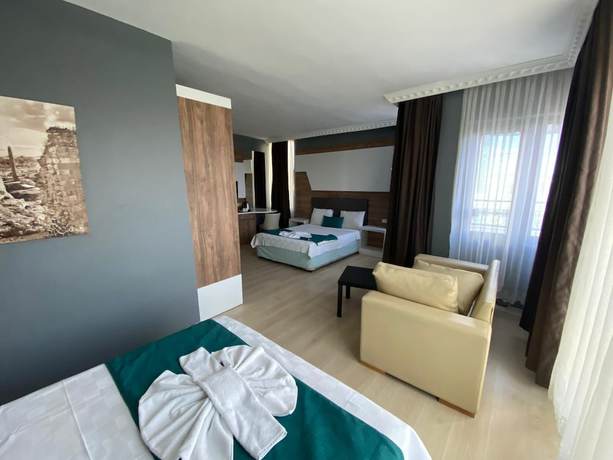 Imagen de la habitación del Hotel Bozoogullari. Foto 15