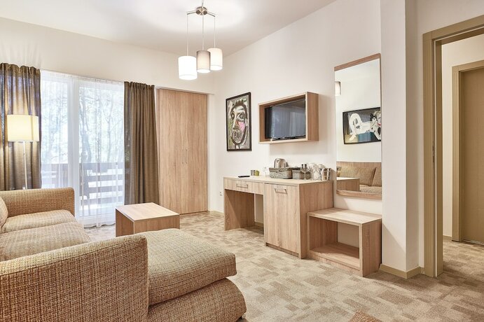 Imagen de la habitación del Hotel Bozur. Foto 15