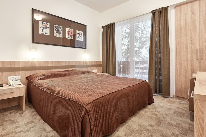 Imagen de la habitación del Hotel Bozur. Foto 19