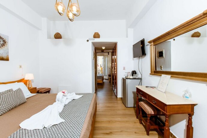 Imagen de la habitación del Hotel Bozzali. Foto 14